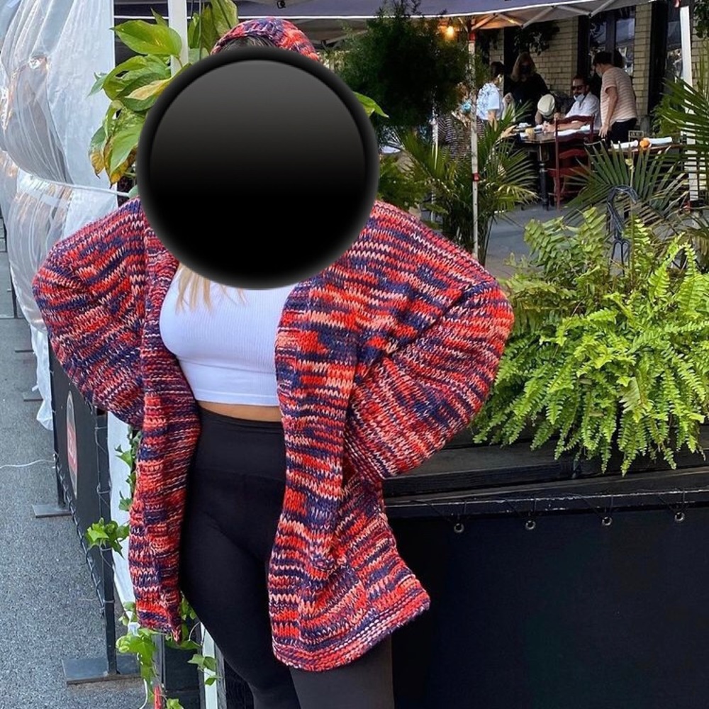 Big stitch sweater